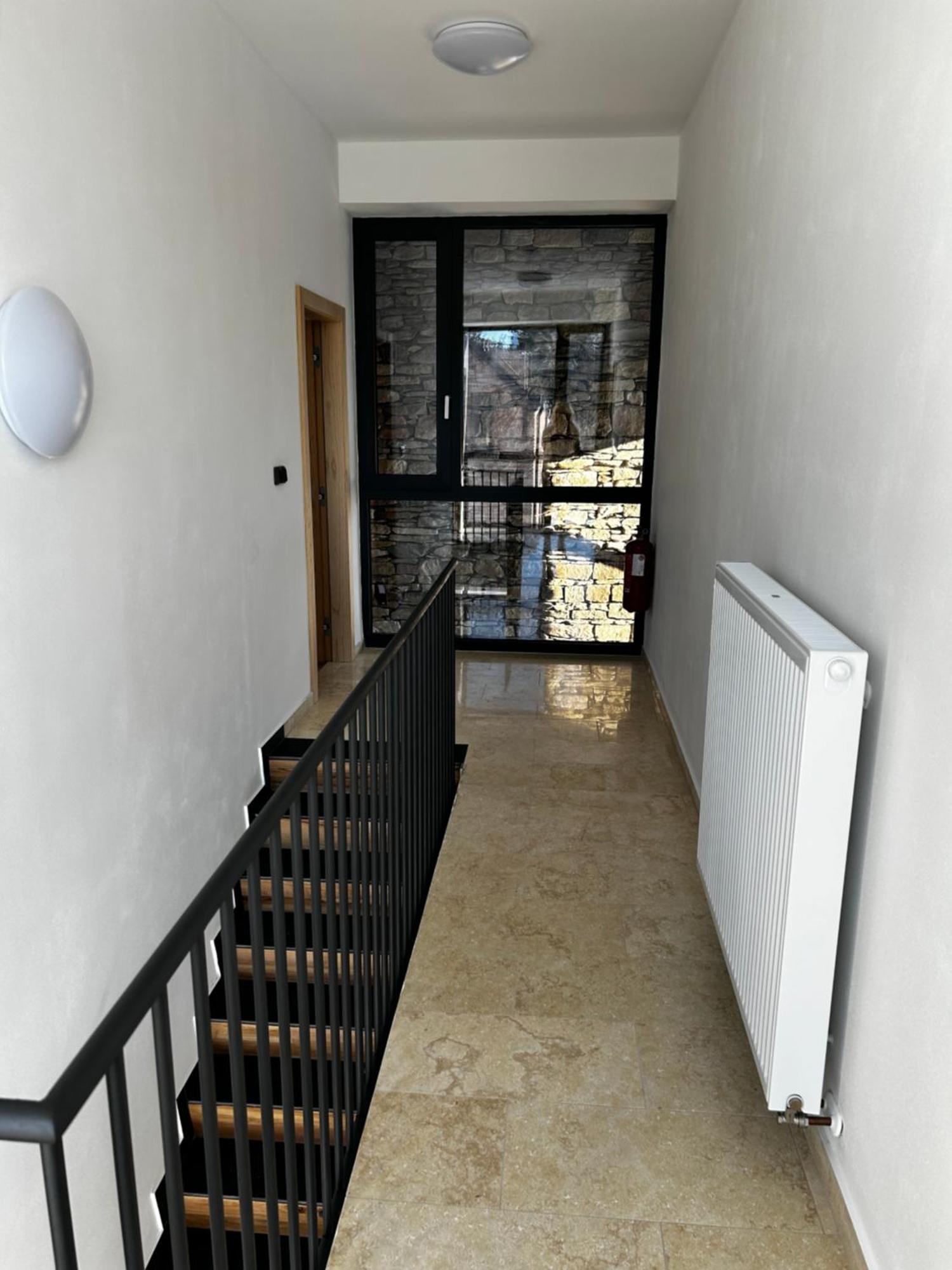 Palace Resort Jiloviste ภายนอก รูปภาพ